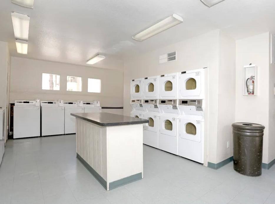 Apartment for rent at Papago Crossing, 4530 E McDowell Rd, Phoenix, AZ 85008