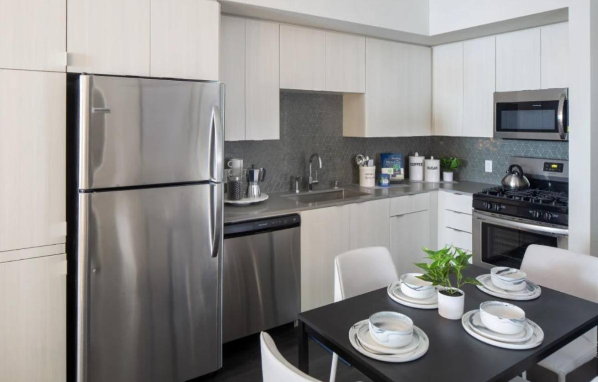 Apartment for rent at 10920 Garfield Ave, South Gate, CA 90280