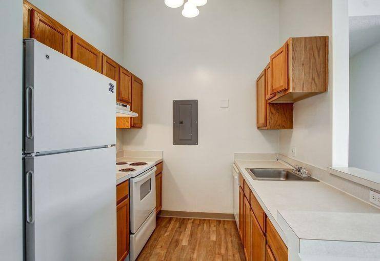 Apartment for rent at 13290 Spruce Run Dr, North Royalton, OH 44133