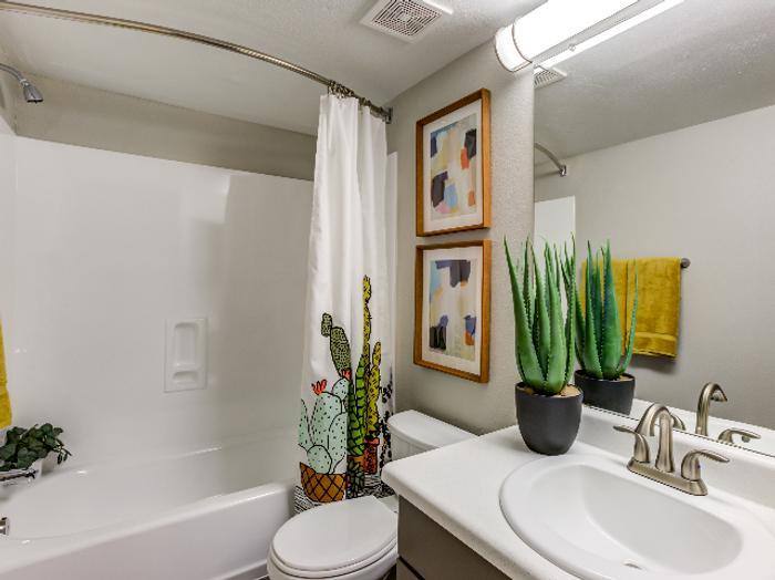 Apartment for rent at Vista Montana, 3225 E Baseline Rd, Gilbert, AZ 85234