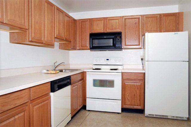 Apartment for rent at 2 Maryland Circle, Whitehall, PA 18052