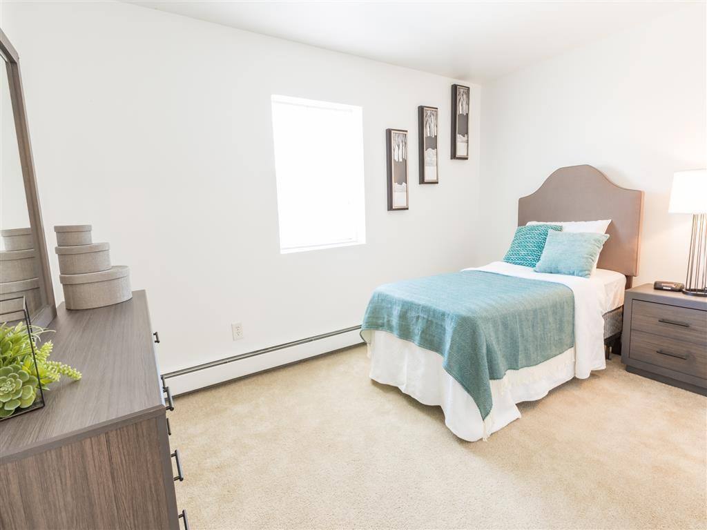 Apartment for rent at Glen Meadow, 300 Glen Meadow Rd, Franklin, MA 02038