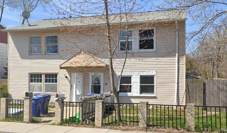 Townhouse for rent at Lyon Acres, 1204 Tobin Court, Waukegan, IL 60085