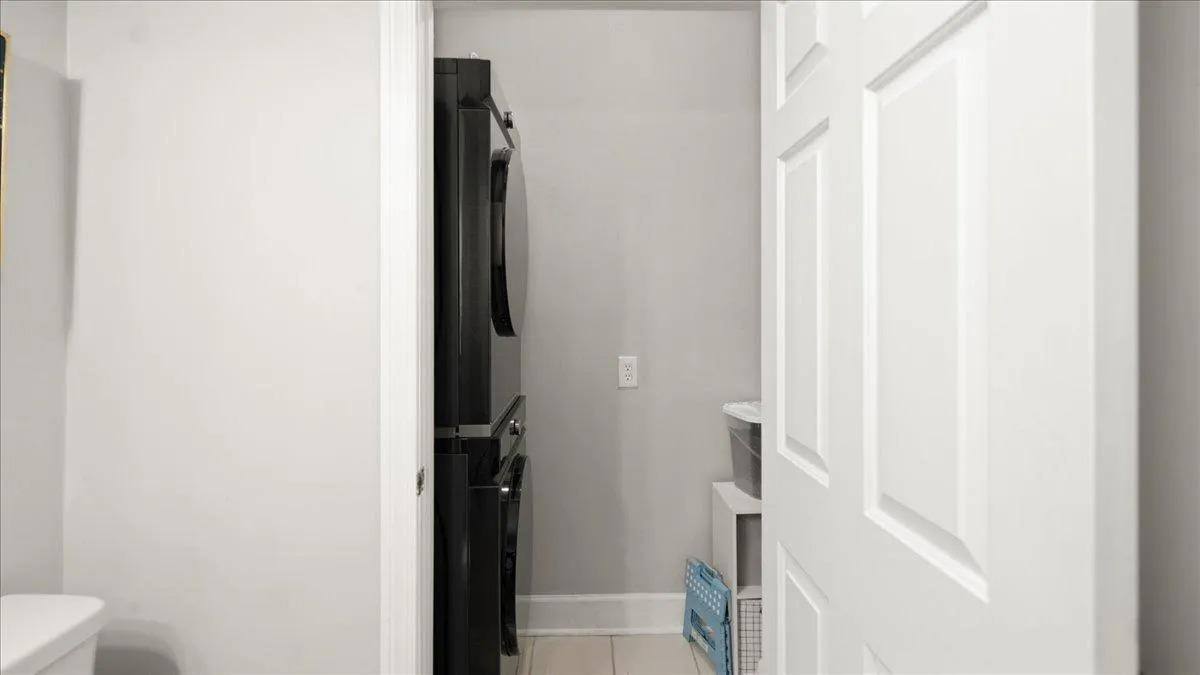 Townhouse for rent at Mount Vernon Plantation, 28 Mount Vernon Circle, Atlanta, GA 30338