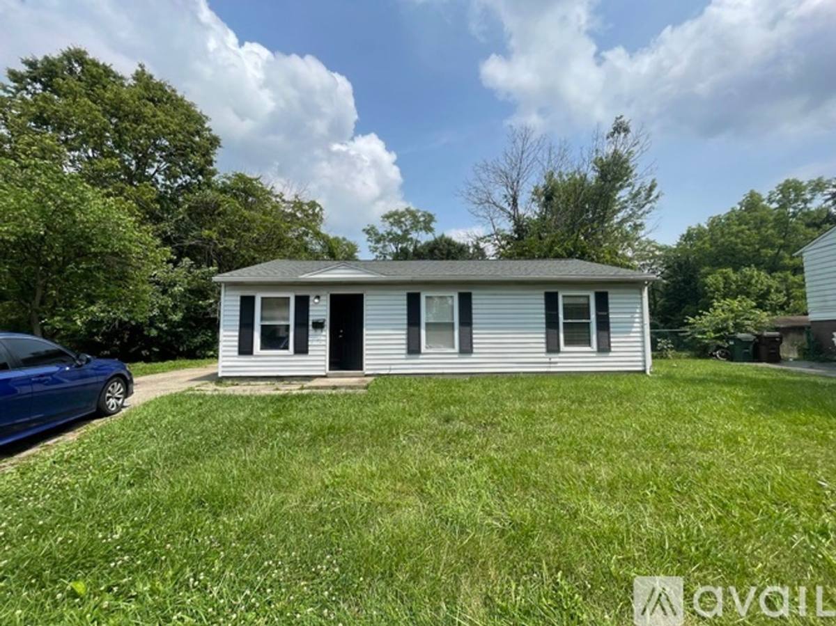 House for rent at 10032 Regency Court, Cincinnati, OH 45251