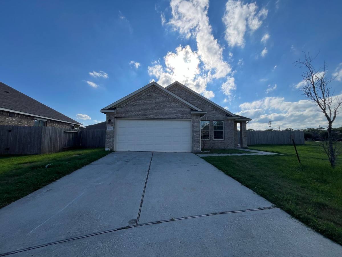 House for rent at 23023 Black Mountain Ash Court, Tomball, TX 77375