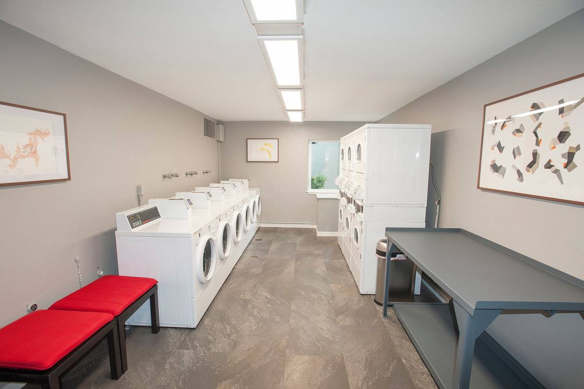 Apartment for rent at 1255 University Ave, Sacramento, CA 95825