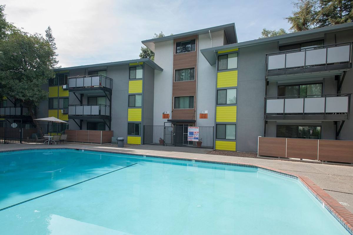 Apartment for rent at 1255 University Ave, Sacramento, CA 95825