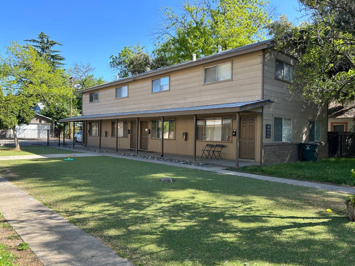 Apartment for rent at 862 Pomona Ave, Oroville, CA 95965