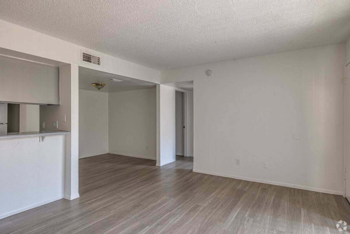 Apartment for rent at 4102 W Osborn Rd, Phoenix, AZ 85019