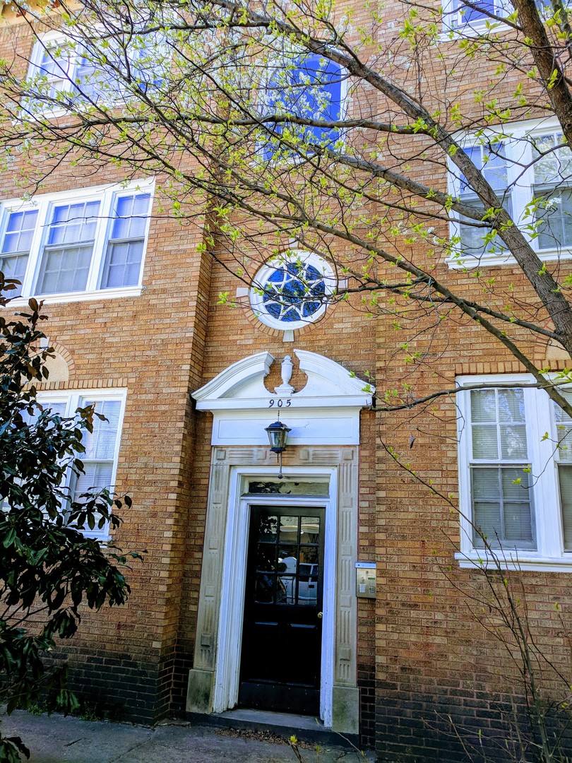 Apartment for rent at 905 N Belmont Ave, Richmond, VA 23221