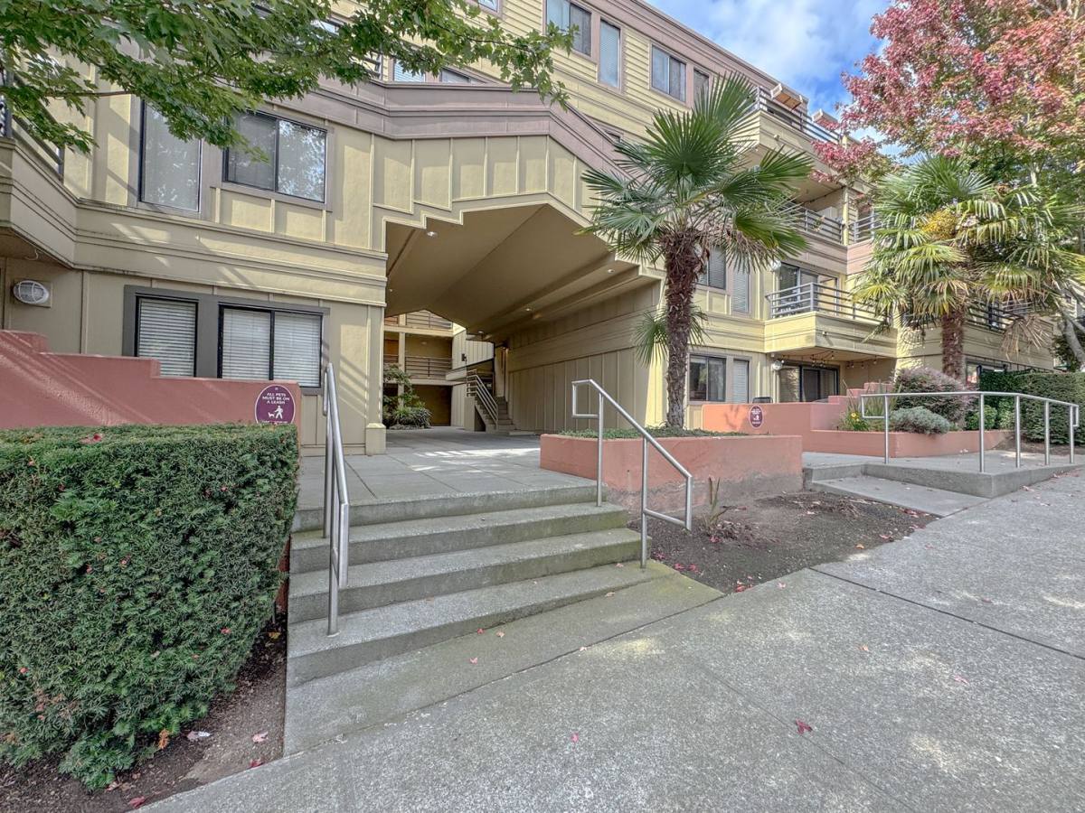 3401 Wallingford Ave N #109, Seattle, WA 98103