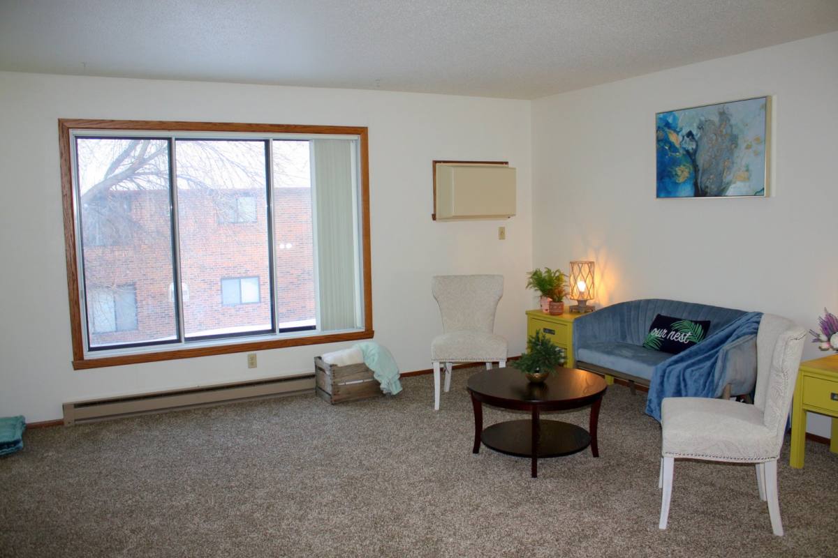 Apartment for rent at 1440-1454 E Gateway Circle, Fargo, ND 58103