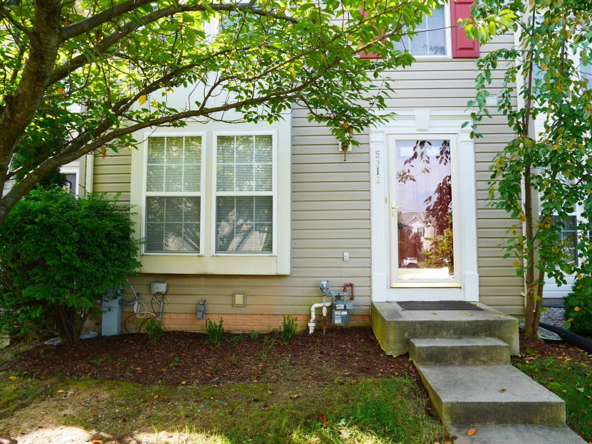 Townhouse for rent at 5316 Leavers Court, Rosedale, MD 21237
