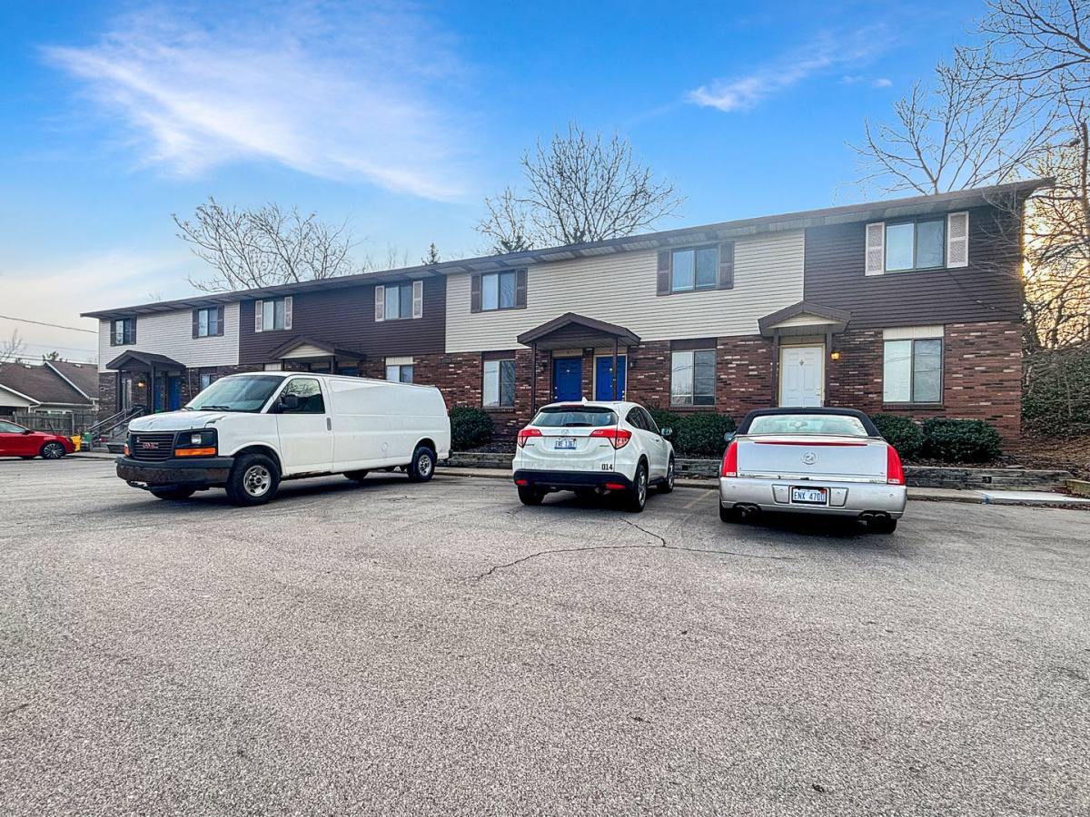 Apartment for rent at 451 Lincoln Ave, Holland, MI 49423