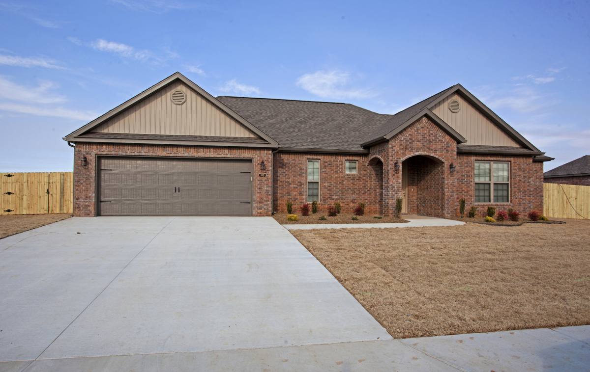 House for rent at 1102 Taylor Lane, Pea Ridge, AR 72751