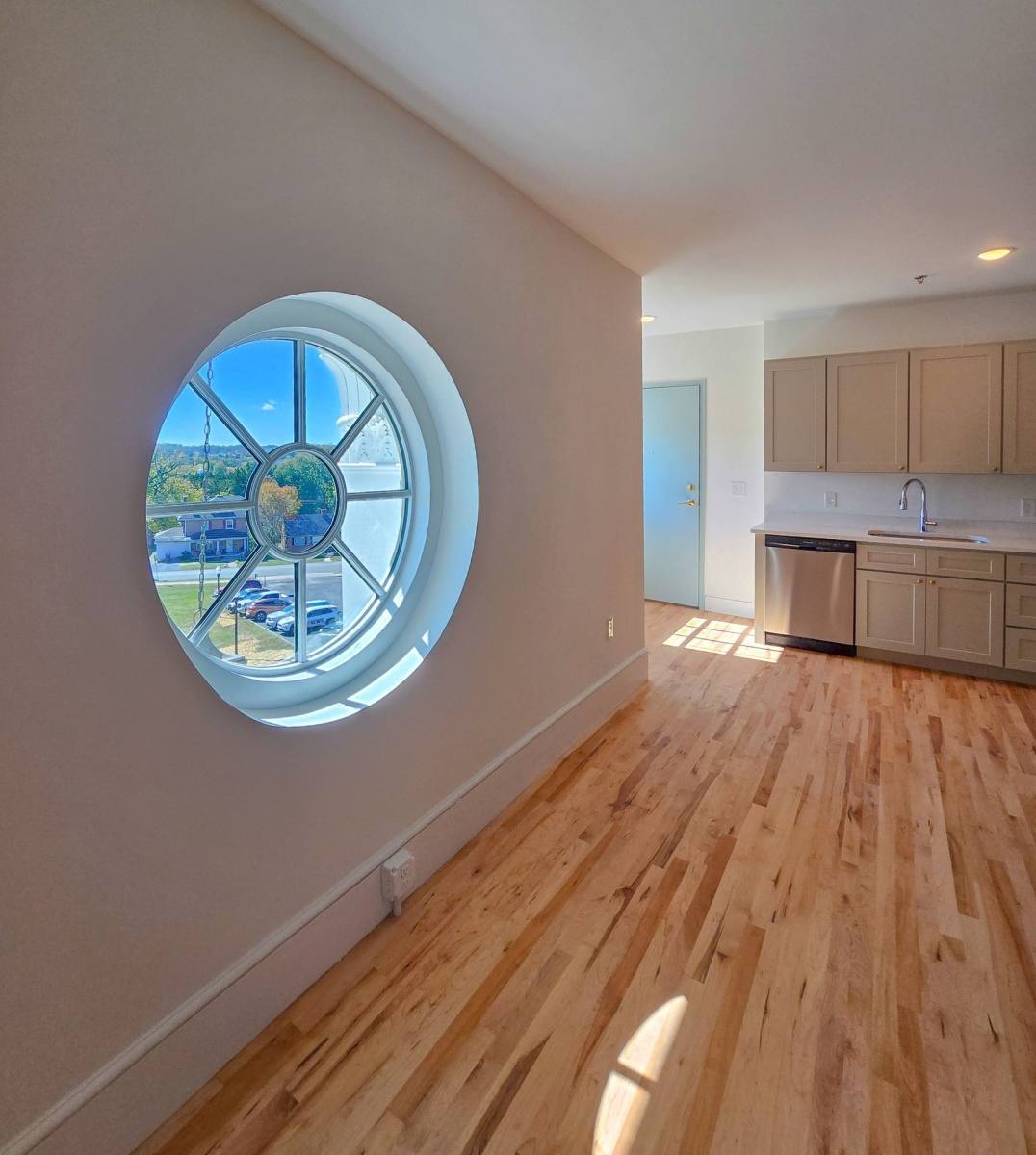 Apartment for rent at 503 Longwood Ave, Bedford, VA 24523