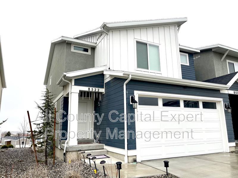 Townhouse for rent at 8522 W Beckville Dr, Magna, UT 84044