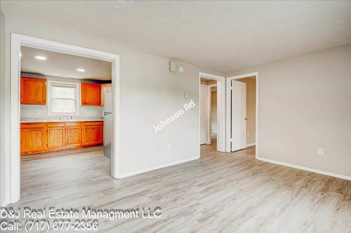 Apartment for rent at 1885 Johnson Rd, Chambersburg, PA 17202
