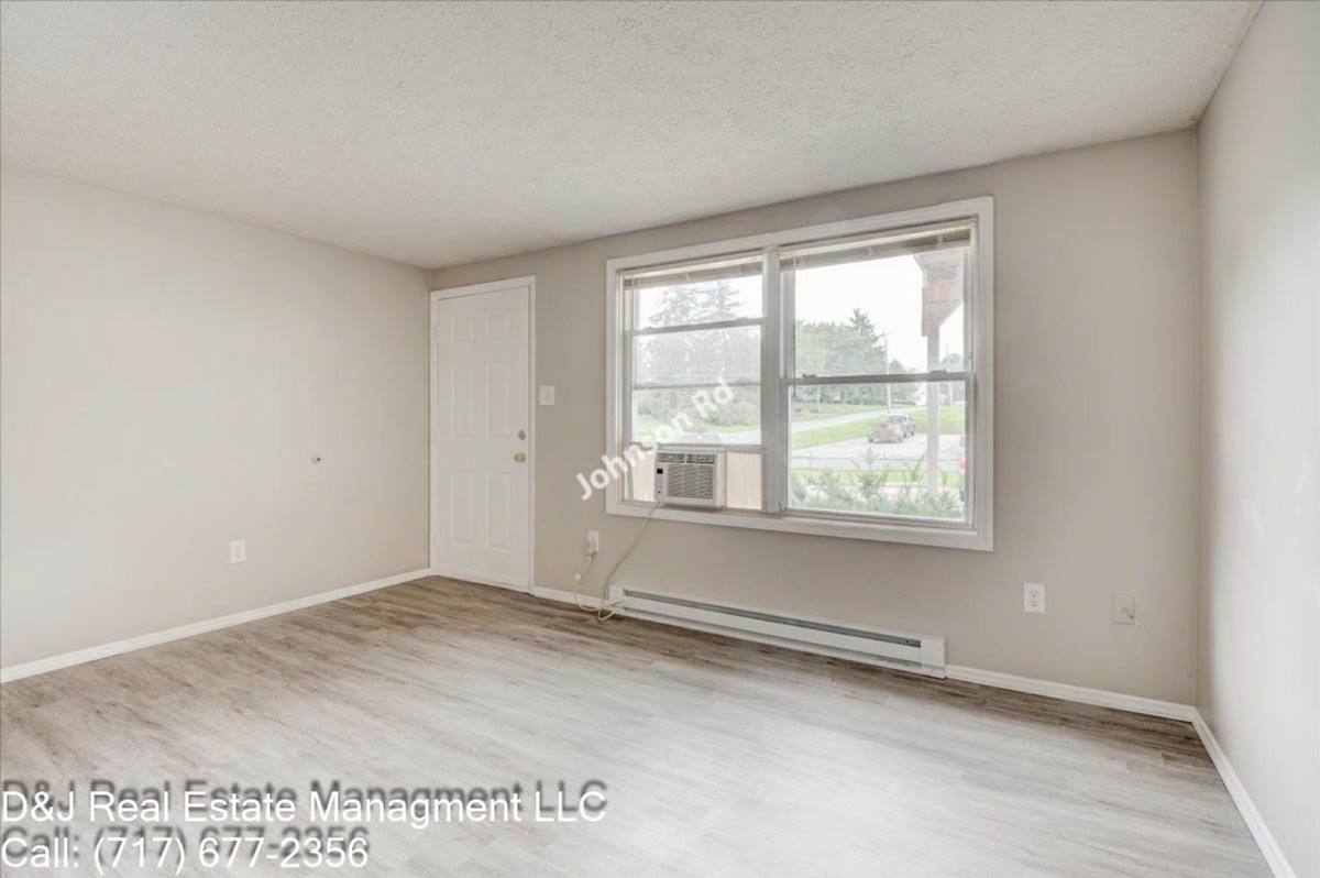 Apartment for rent at 1885 Johnson Rd, Chambersburg, PA 17202