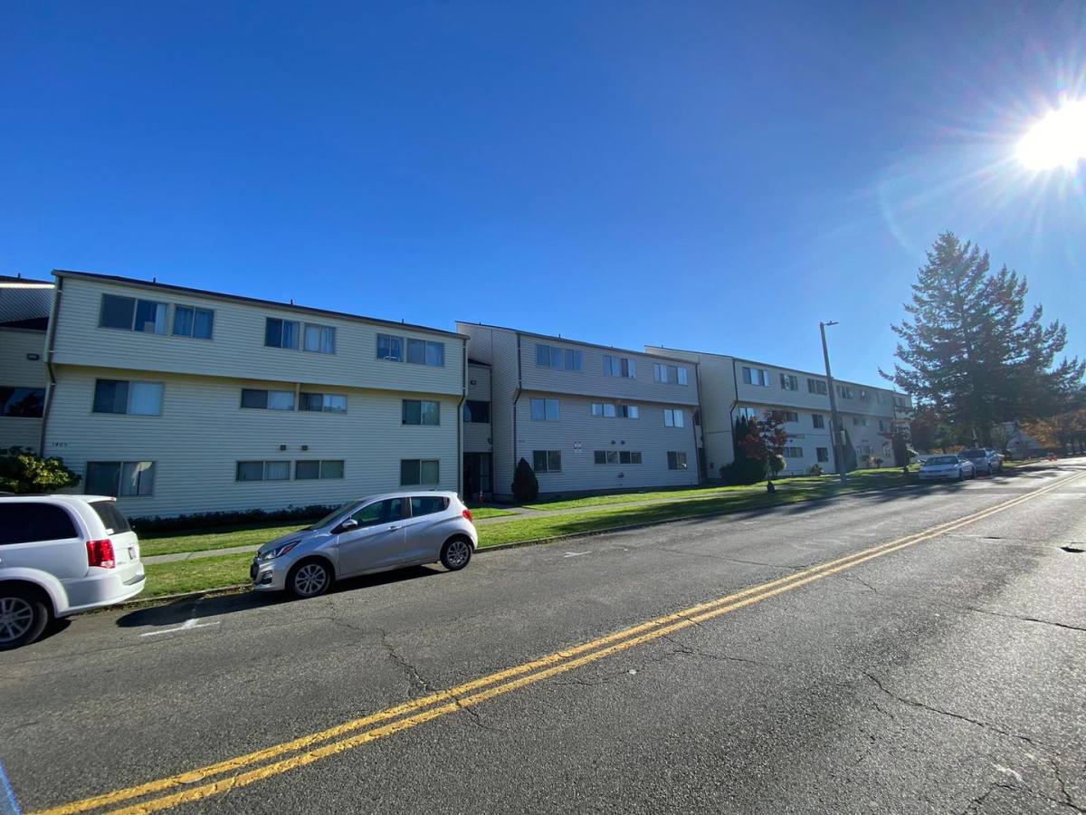 Apartment for rent at 1419 S J St, Tacoma, WA 98405