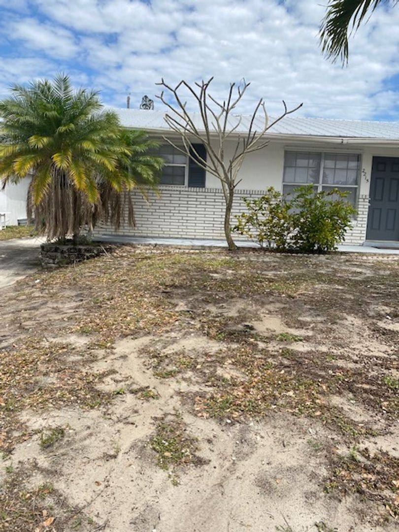 House for rent at 2215 Rustic Place, Jensen Beach, FL 34957