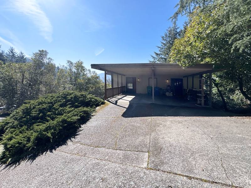 Townhouse for rent at 3792 Emerald St, Eugene, OR 97405