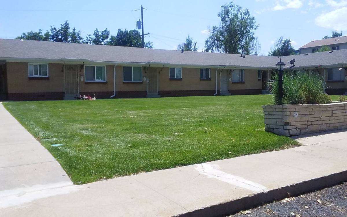 Apartment for rent at 6600 W 44th Place, Wheat Ridge, CO 80033
