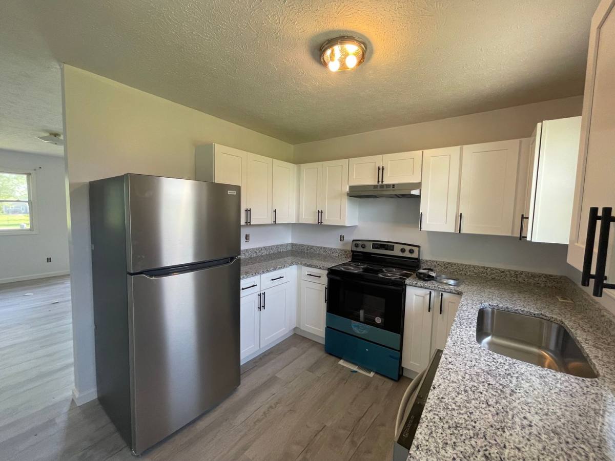 Apartment for rent at 304 Doroh Rd, Fredonia, KY 42411
