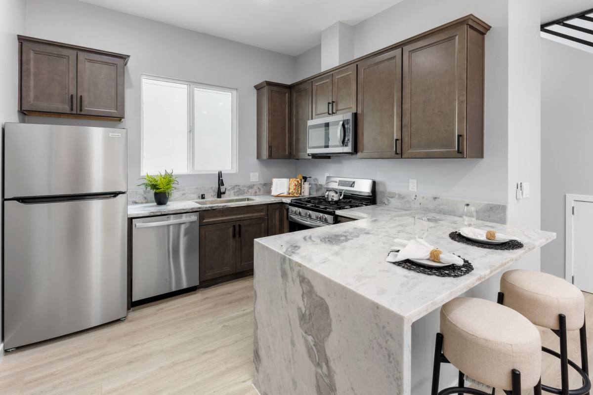 Apartment for rent at 7132 E Hyatt St, San Diego, CA 92111
