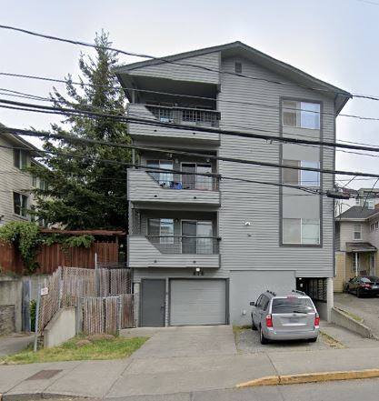 Apartment for rent at 812 NE 42nd St, Seattle, WA 98105