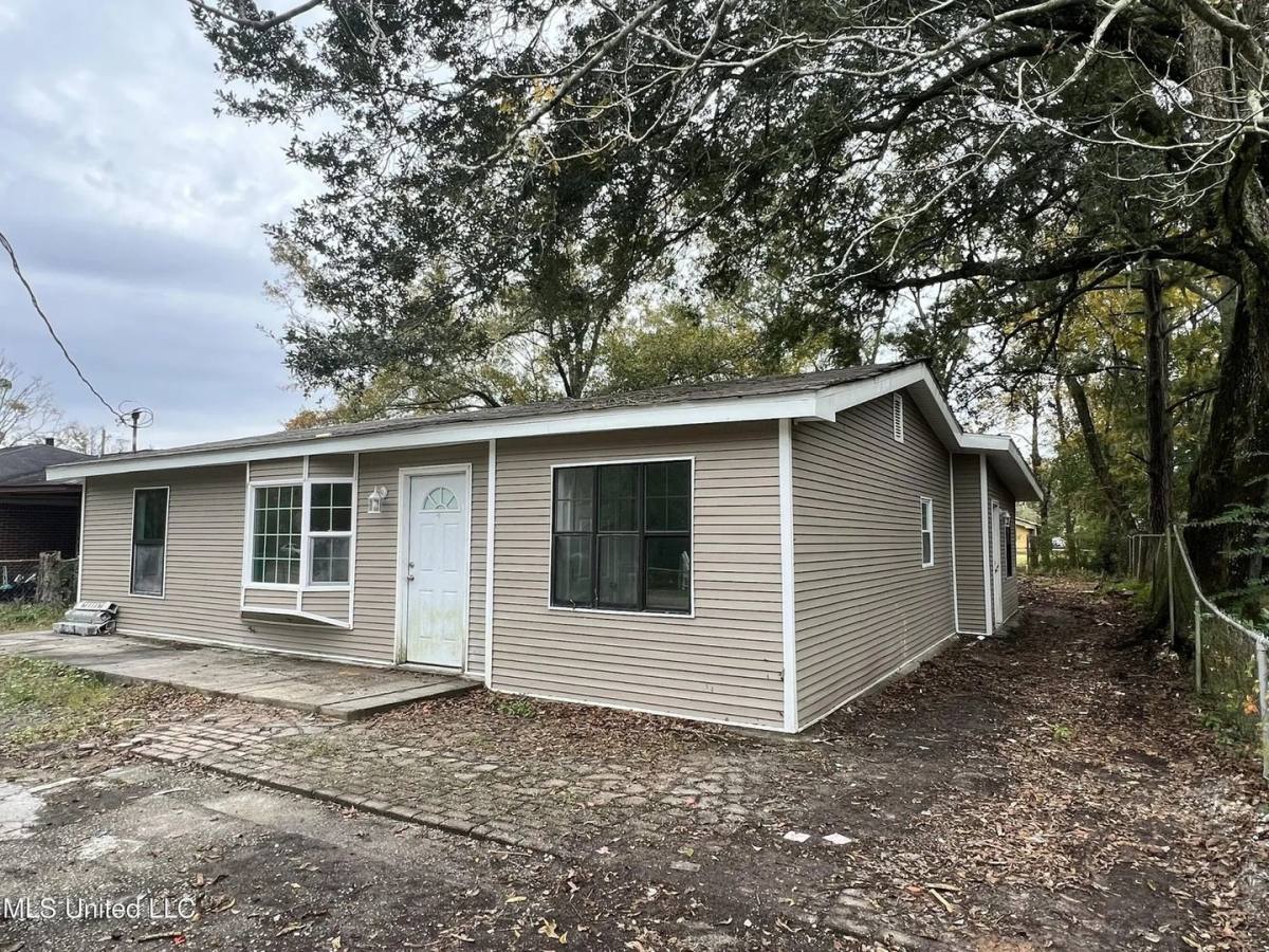 House for rent at 3406 Campbell St, Moss Point, MS 39563