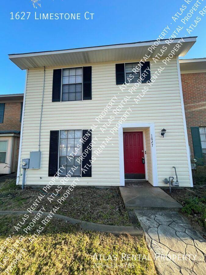 Townhouse for rent at 1627 Limestone Court, Montgomery, AL 36117