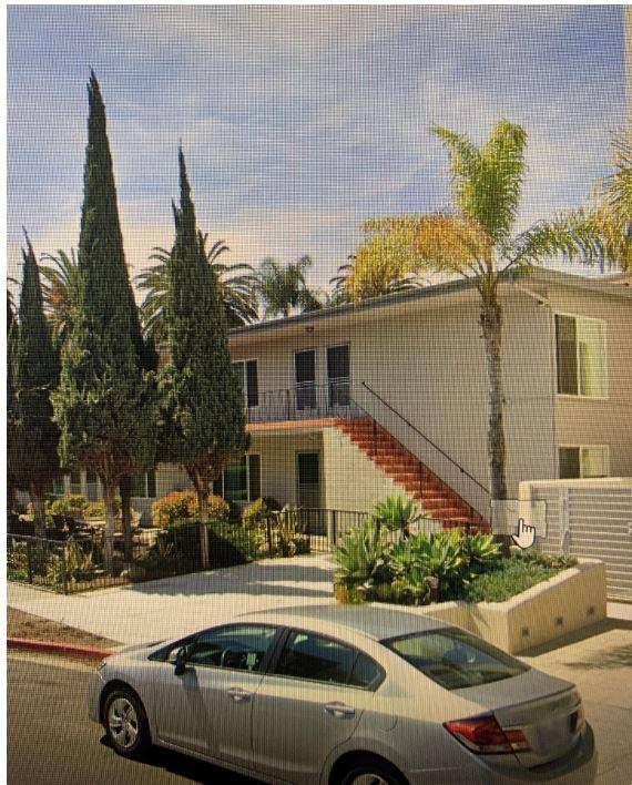 Apartment for rent at 11841 Avon Way #11, Los Angeles, CA 90066
