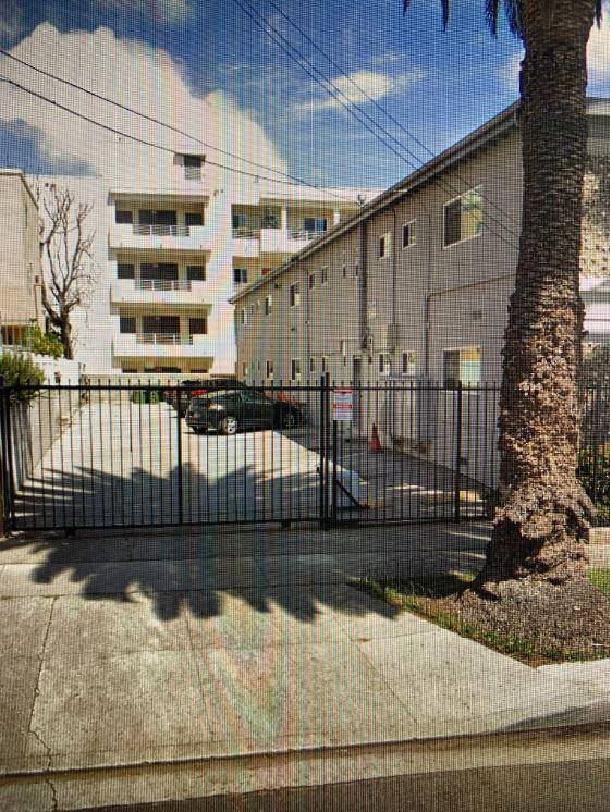 Apartment for rent at 11841 Avon Way #11, Los Angeles, CA 90066