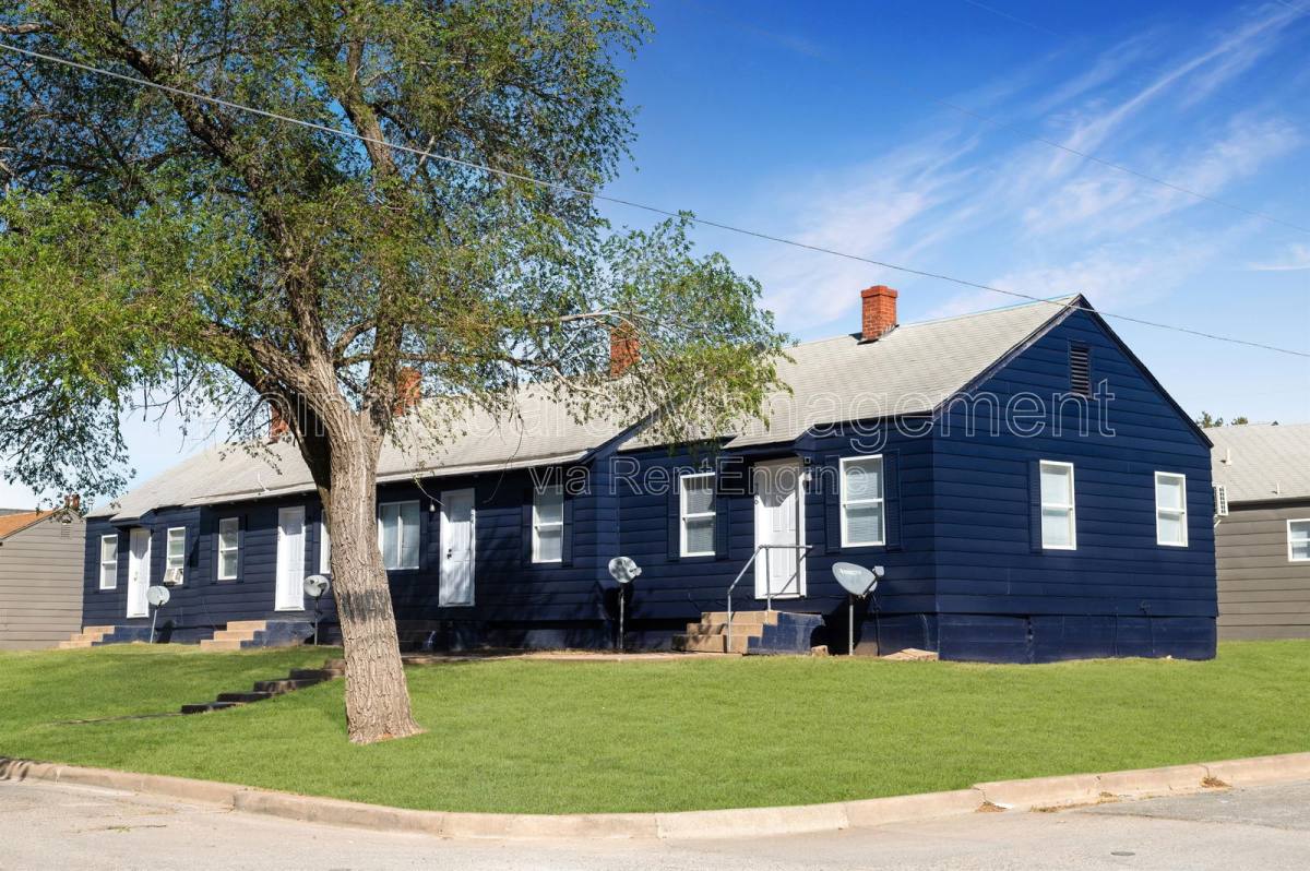 Apartment for rent at 830 S Sylvan Lane #830S, Wichita, KS 67218