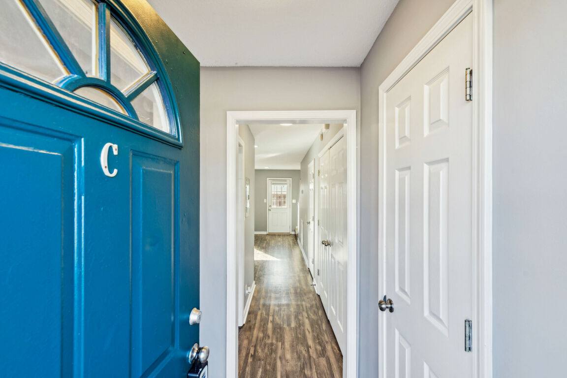 Townhouse for rent at The Landings at Riverside, 1104-A Plymouth Rd, Clarksville, TN 37040