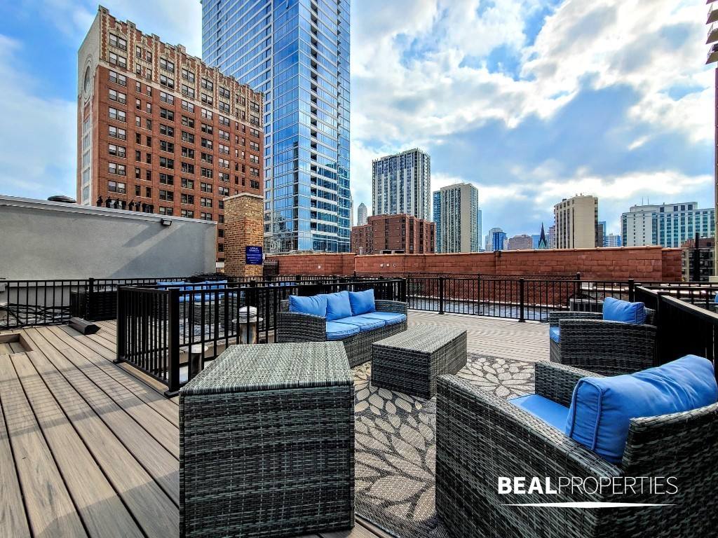 Apartment for rent at 1220 N Lasalle Dr, Chicago, IL 60610