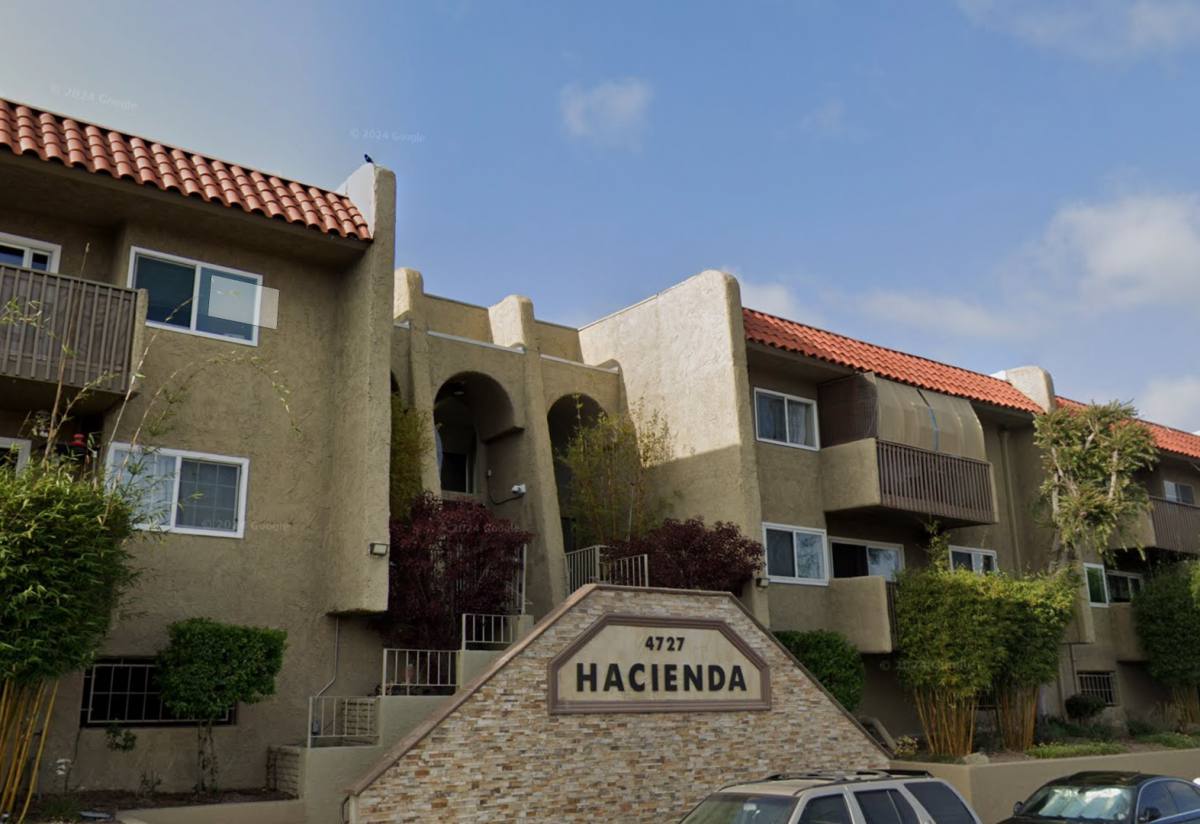 Apartment for rent at 4727 W 147th St, Lawndale, CA 90260