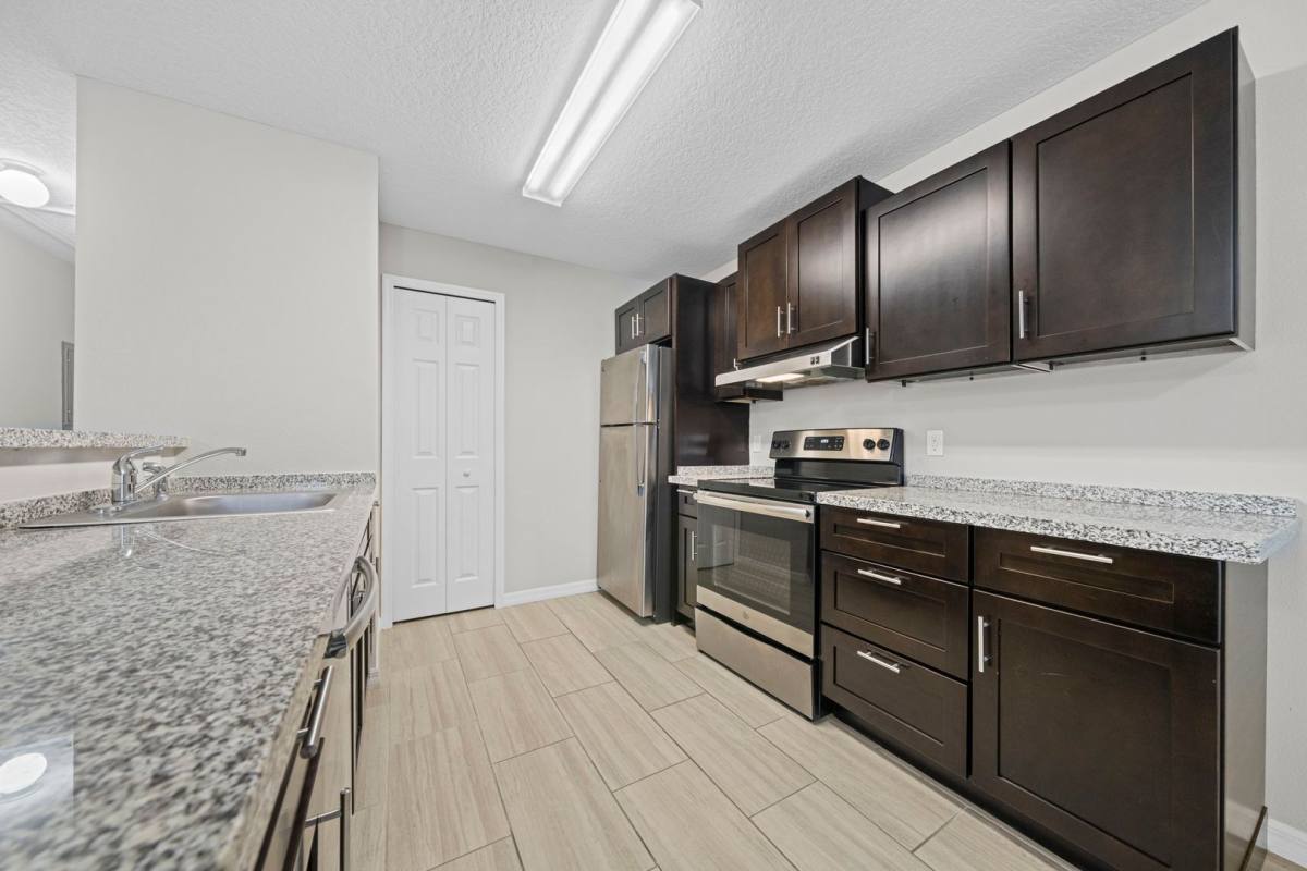 Apartment for rent at 484 Mercury Ave SE, Palm Bay, FL 32909