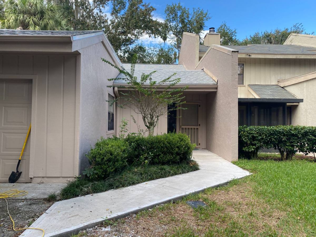House for rent at 11416 Palmetto Blvd, Alachua, FL 32615