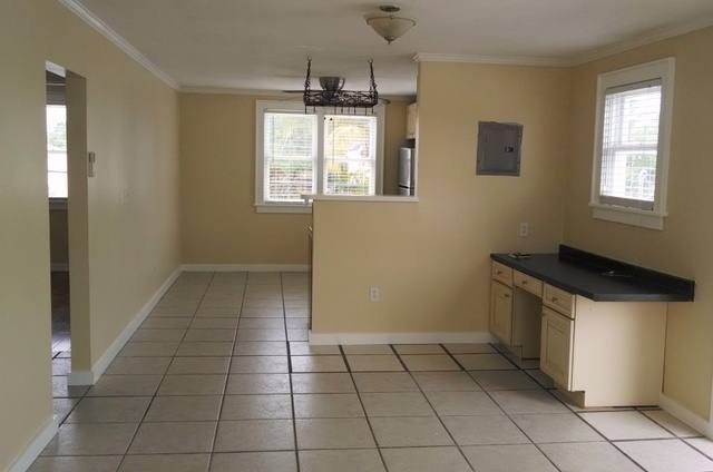 Apartment for rent at 1113 Watson St, Key West, FL 33040