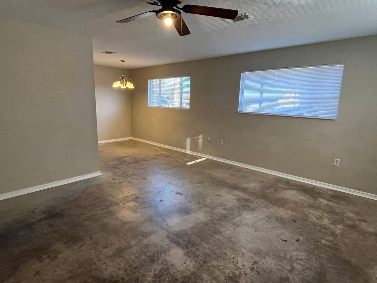 Apartment for rent at 210 E Parkway A-D, Russellville, AR 72801