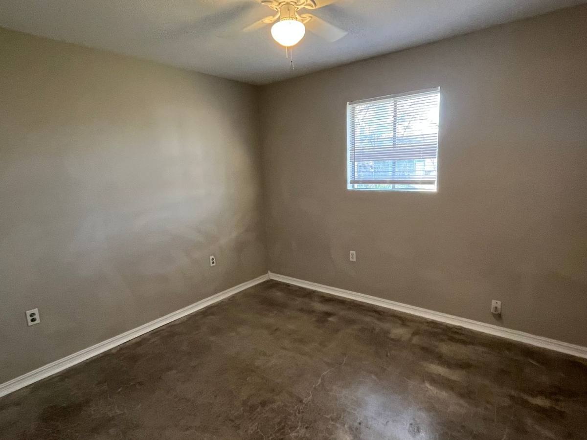 Apartment for rent at 210 E Parkway A-D, Russellville, AR 72801