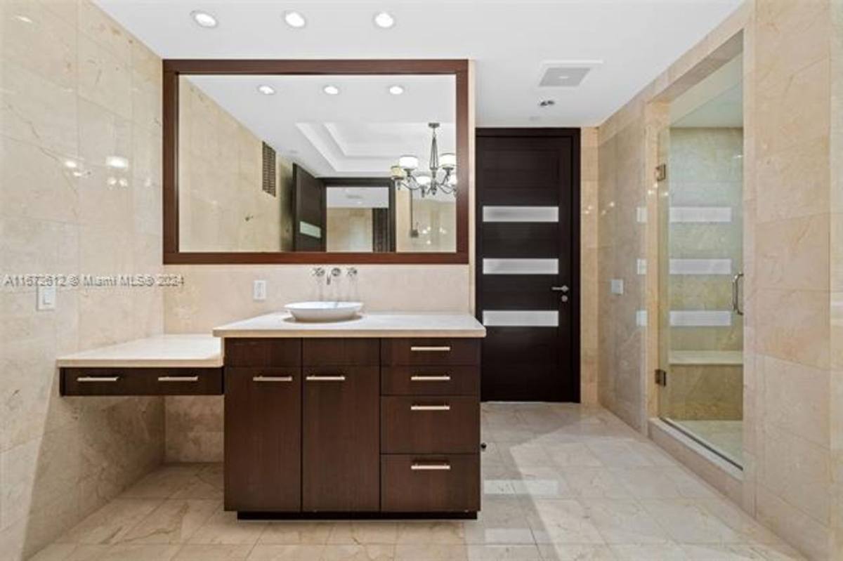 Apartment for rent at 10295 Collins Ave Appt, Miami Beach, FL 33154