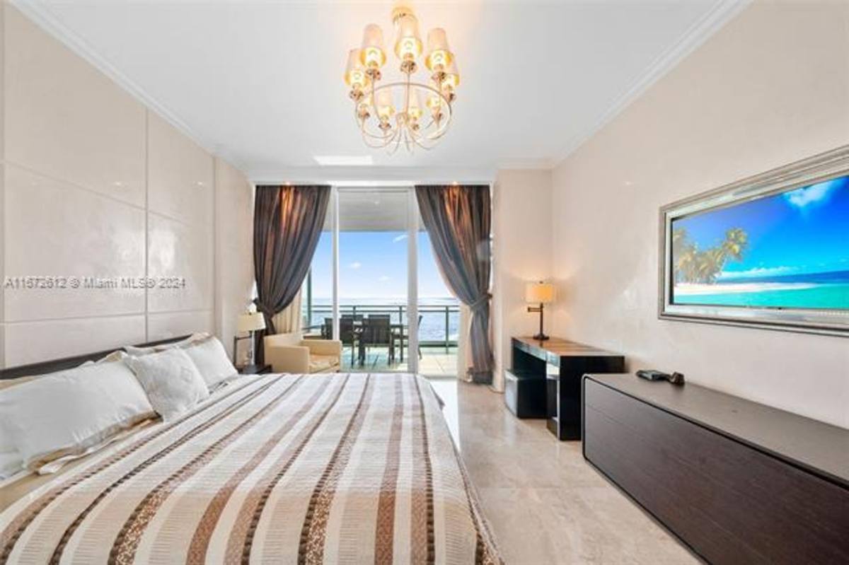 Apartment for rent at 10295 Collins Ave Appt, Miami Beach, FL 33154