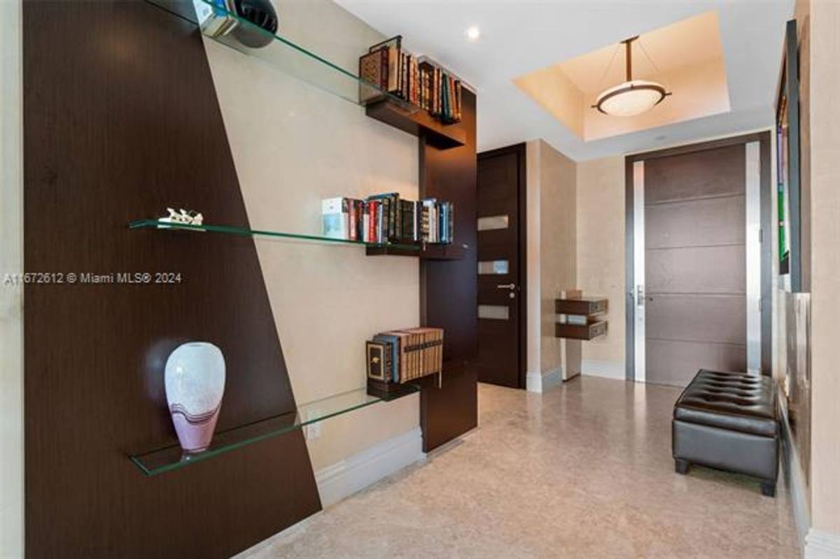 Apartment for rent at 10295 Collins Ave Appt, Miami Beach, FL 33154