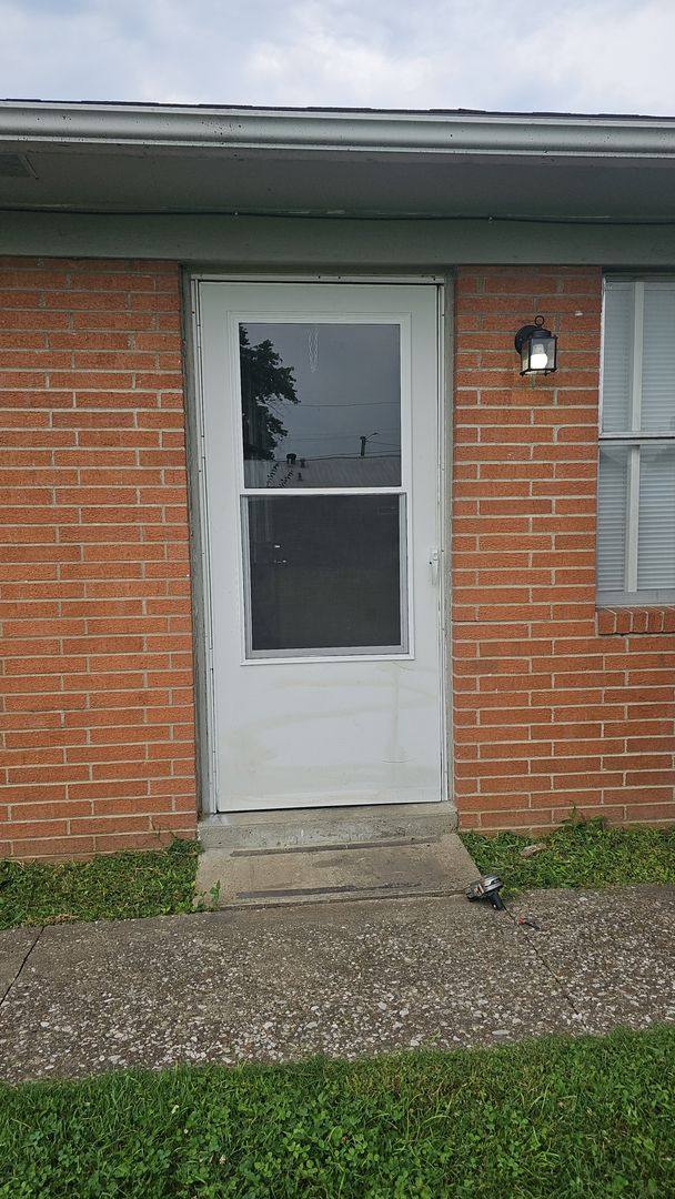 Apartment for rent at 1512 W 4th St, Owensboro, KY 42301