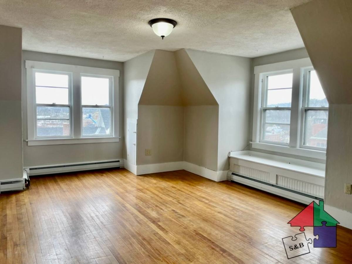 Apartment for rent at 56 Spaulding St, Barre, VT 05641