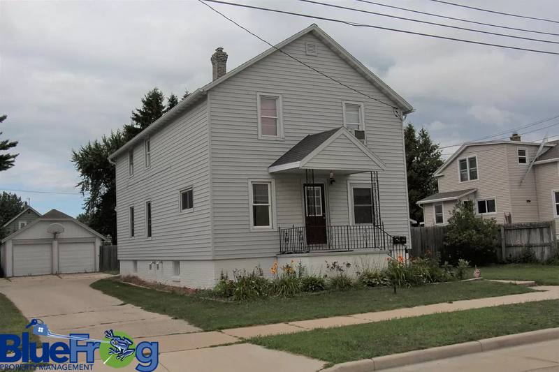 Apartment for rent at 1712 18th St, Two Rivers, WI 54241
